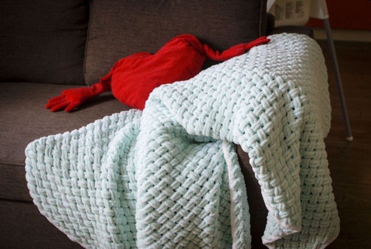 Пряжа ALIZE Puffy (107), вишня, 5 шт. по 100 г — картинка 3