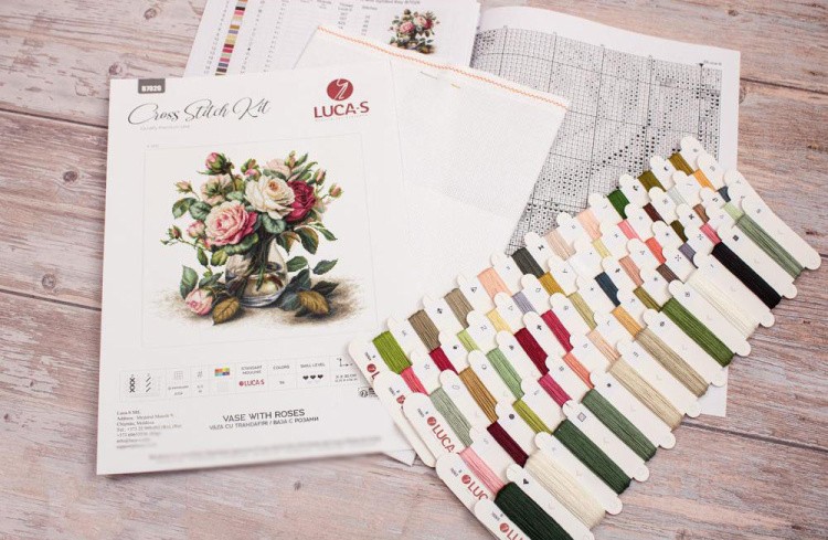 Набор для вышивания «Ваза с розами» — картинка 2