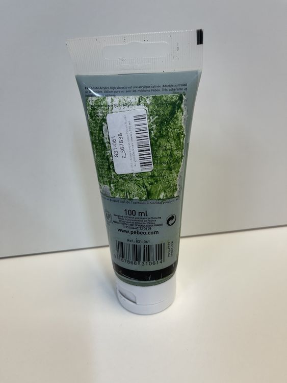 УЦЕНКА. Краска акриловая Pebeo Studio Acrylics (Зеленая земля), 100 мл (тюбик испачкан краской) — картинка 4