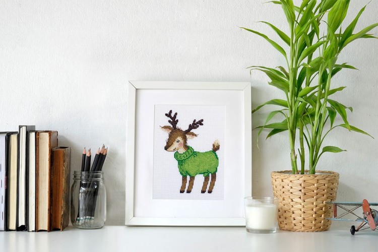 Набор для вышивания «Олененок в свитере» — картинка 5