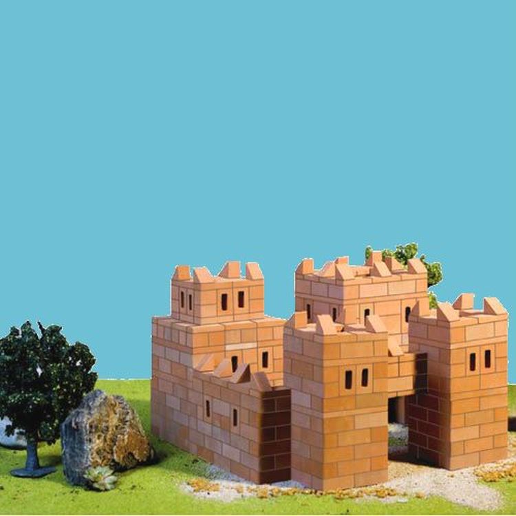 Конструктор из кирпичиков Brickmaster: «Замок» (514 дет)  — картинка 3