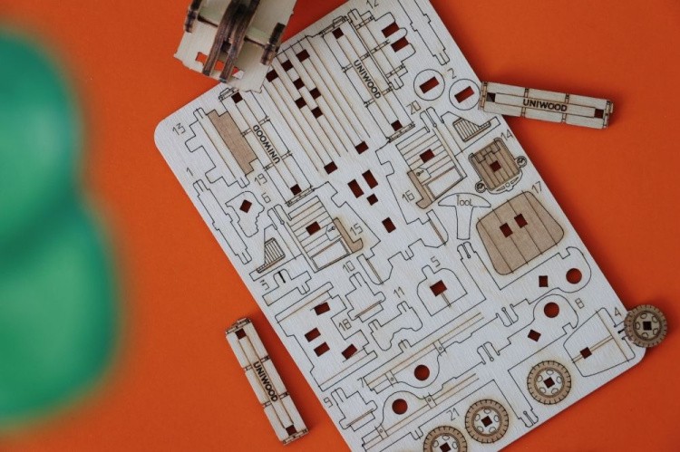 Конструктор из дерева «Грузовик», UNIWOOD — картинка 5