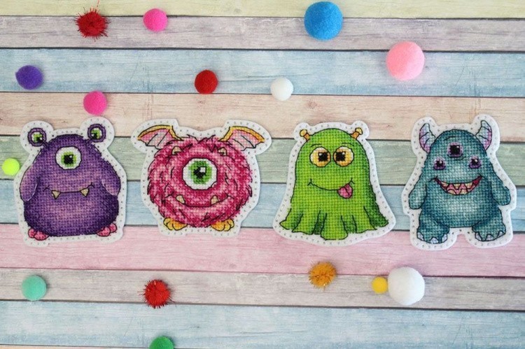 Набор для вышивания «Монстрики. Значки. Магниты» — картинка 2