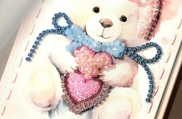 Набор для вышивания хрустальными бусинами открытка-конверт «С любовью!» — картинка 3