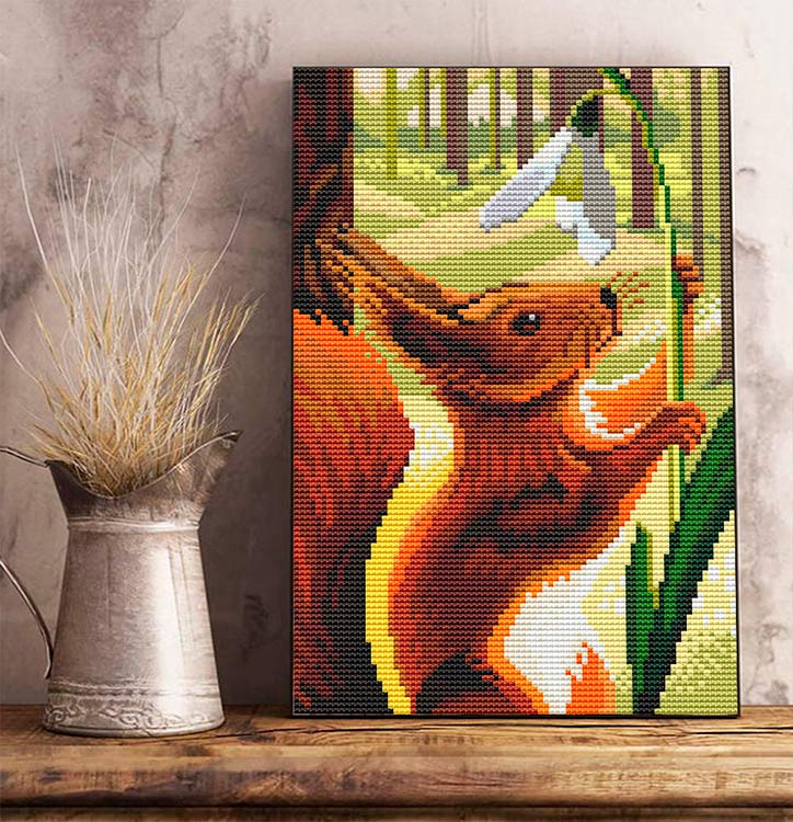 Алмазная вышивка «Белка-игрунья» — картинка 3