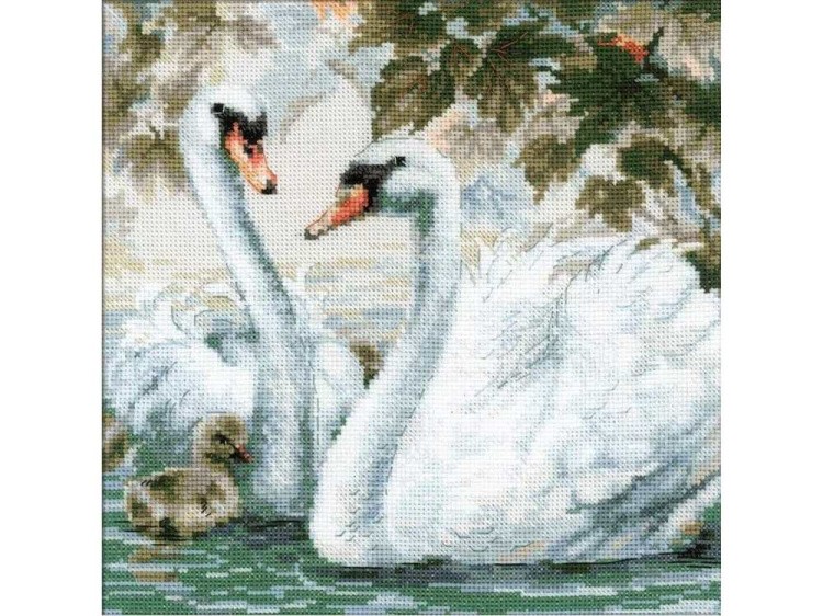 Набор для вышивания «Белые лебеди»