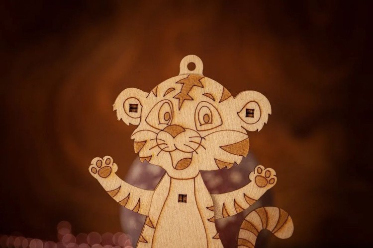 Открытка-конструктор из дерева UNIWOOD «Тигренок новогодний» — картинка 5