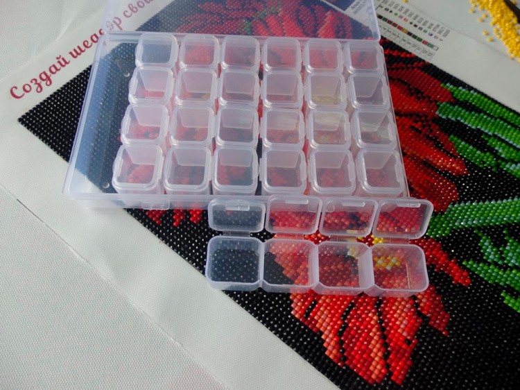 Органайзер для страз, 28 ячеек — картинка 2