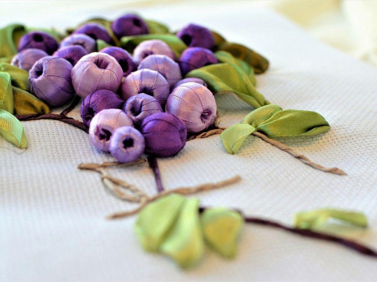 Вышивка лентами «Виноградная лоза» — картинка 6