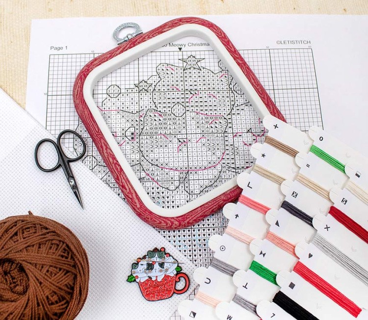 Набор для вышивания «Meowy Christmas (Мяукающее Рождество)» — картинка 4