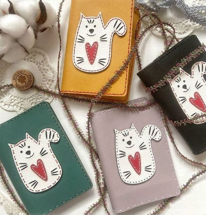 Набор для изготовления обложки для паспорта «Кот сиреневый» — картинка 4