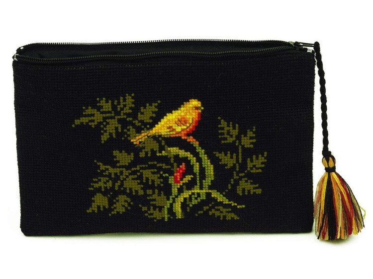 Набор для вышивания «Косметичка. Ирисы» — картинка 2