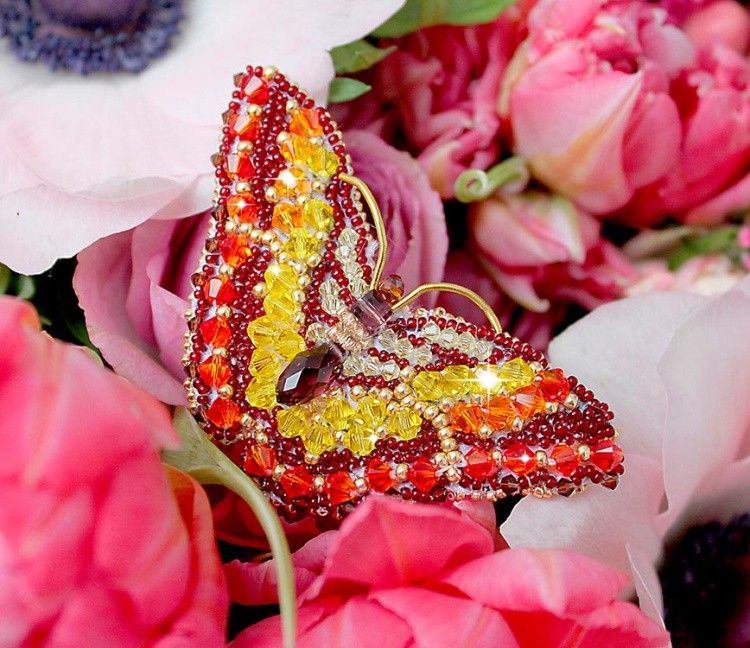 Вышивка Образа в каменьях «Топаз» (брошь) с кристаллами Сваровски — картинка 3