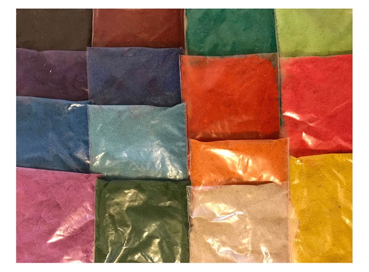 Картина цветным песком «Собака» — картинка 6