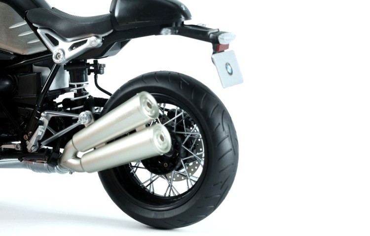 Сборная модель мотоцикла «BMW R nineT (Pre-colored Edition)», пластик, масштаб 1:9, MENG — картинка 14