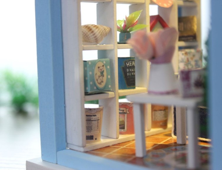 Набор для создания миниатюры (румбокс) «Фонарик Беседка у моря» (русифицированная версия) — картинка 6