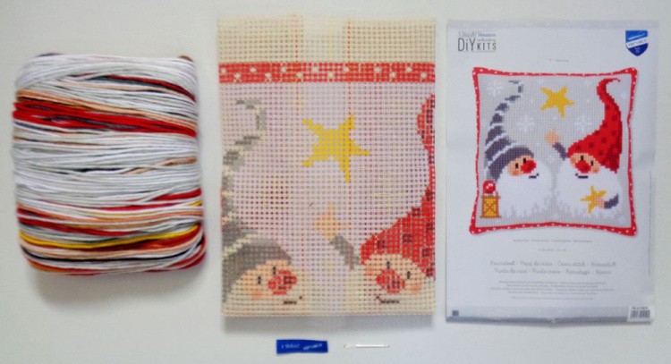 Набор для вышивания «Рождественские гномы со звёздами» — картинка 2