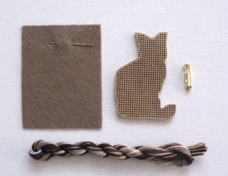 Набор для вышивания броши «Сиамская кошка» — картинка 2