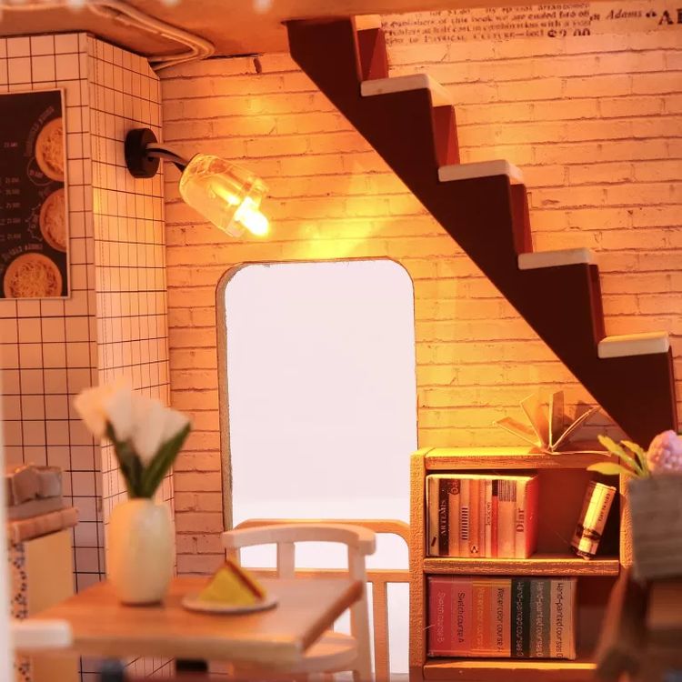 Миниатюрная сборная модель (румбокс) «Кафе Радуга» — картинка 8