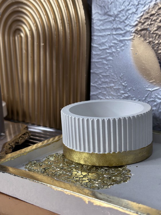 Силиконовый молд - Контейнер/подсвечник ребристый, d 9см, 1 шт. — картинка 2