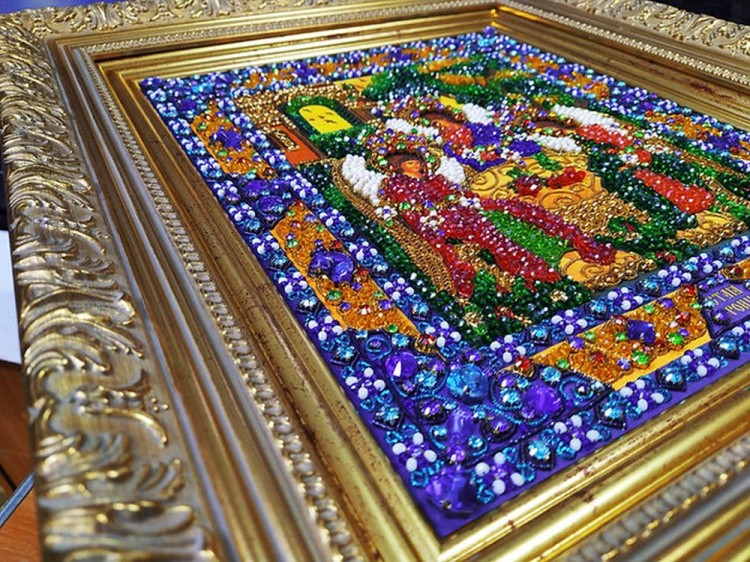 Набор вышивки хрустальными камнями «Святая Троица» — картинка 7