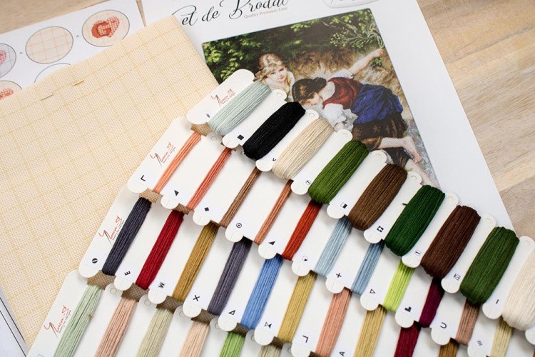 Набор для вышивания «У Фонтана» — картинка 9