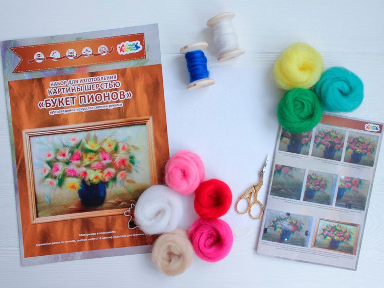 Картина шерстью «Букет пионов» — картинка 3