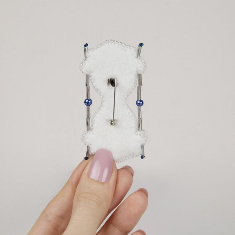 Набор вышивки бисером «Брошь. Песочные часы» — картинка 3