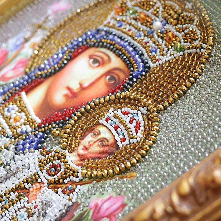 Вышивка Образа в каменьях «Неувядаемый цвет» — картинка 2