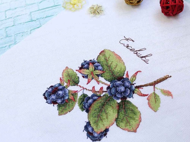 Набор для вышивания «Дары природы. Ежевика» — картинка 2