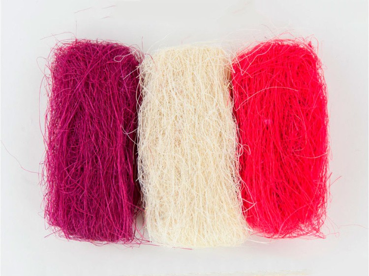 Сизалевое волокно MIX, цвет: 03 белыйкрасный/бордовый 30 г, Blumentag — картинка 2