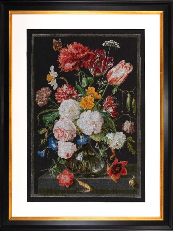 Набор для вышивания «Цветы в стеклянной вазе» — картинка 2