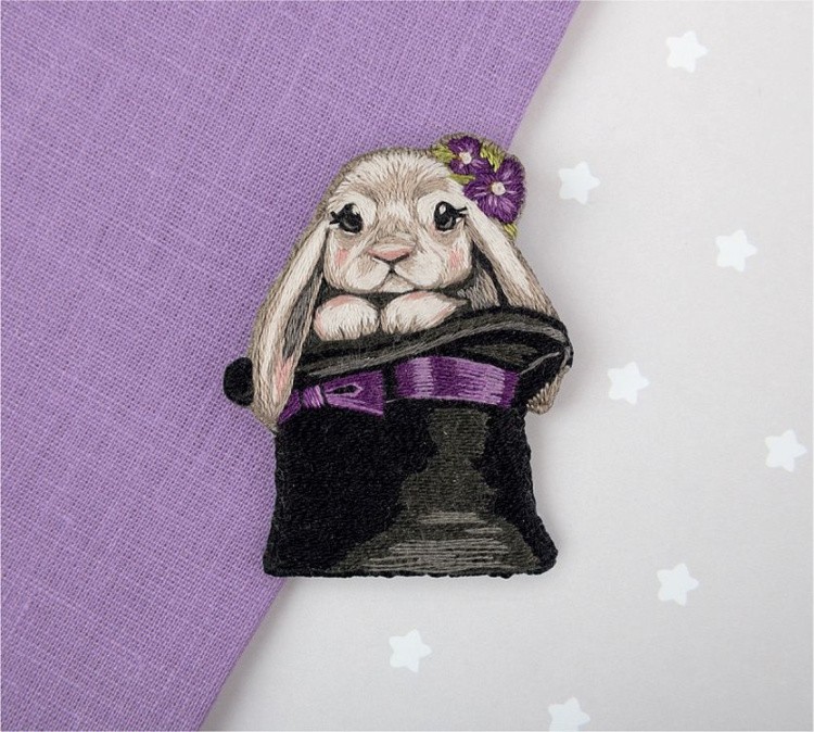 Набор для вышивания «Брошь. Малыш-фокусник» — картинка 2