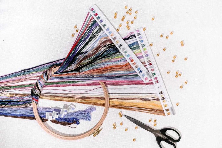 Набор для вышивания «Праздничная деревушка» — картинка 3