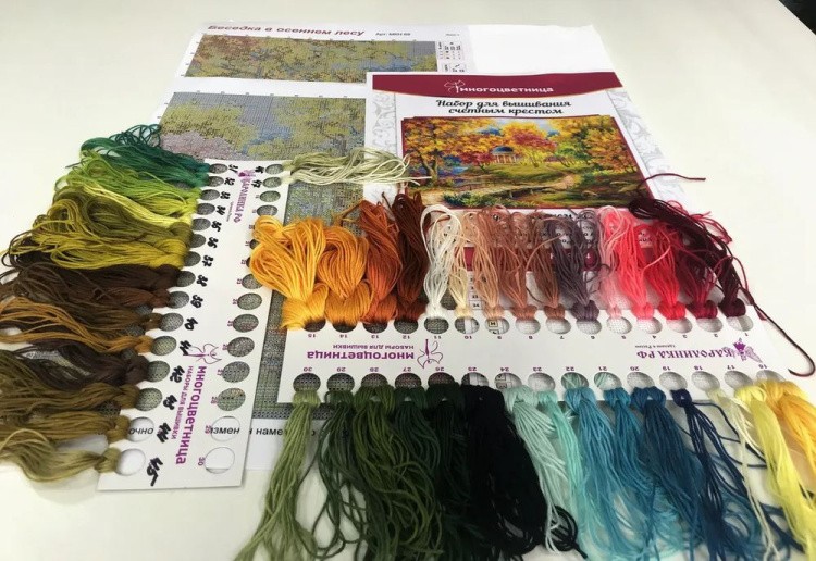 Набор для вышивания «Беседка в осеннем лесу» — картинка 8