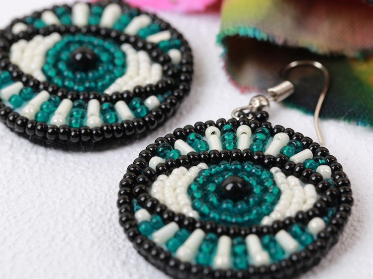 Набор для вышивания «Серьги. Глаза» — картинка 2