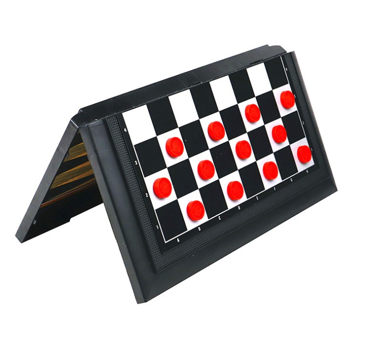 Игра настольная 4 в 1. Шахматы, шашки, нарды, карты — картинка 4