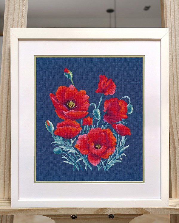 Набор для вышивания «Маки на синем» — картинка 2