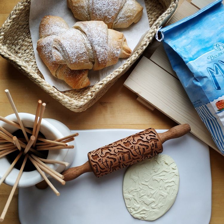 Деревянная скалка с узором «Наскальный рисунок», Березка — картинка 2