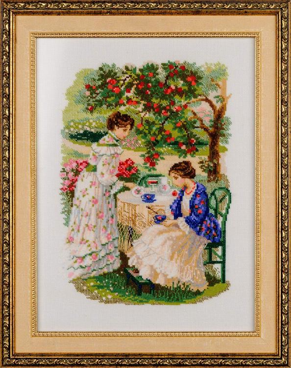 Набор для вышивания «Русская усадьба. Чай под яблоней» — картинка 3