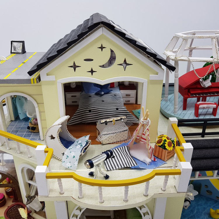 Набор для создания миниатюры (румбокс) «Дом с бассейном» — картинка 7