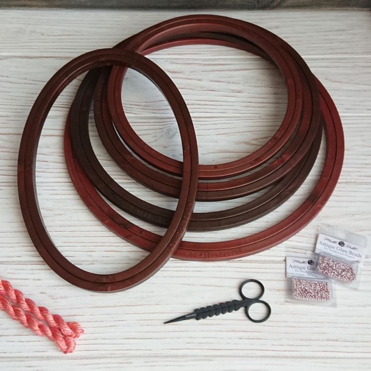 Пяльцы пластиковые без винта, диаметр 17,7 см, h=8 — картинка 4