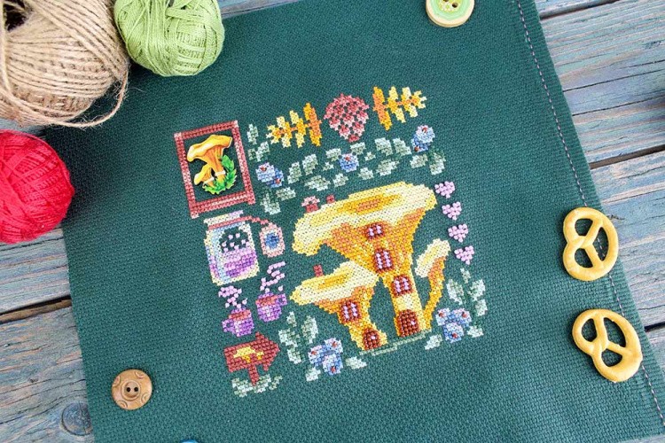 Набор для вышивания «Мини-семплер. Домик из лисичек» — картинка 4